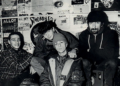20 ESSENTIALS: Hip-Hop Italia 1990-1999